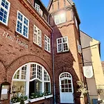 Отель Hotel Faaborg Фоборг
