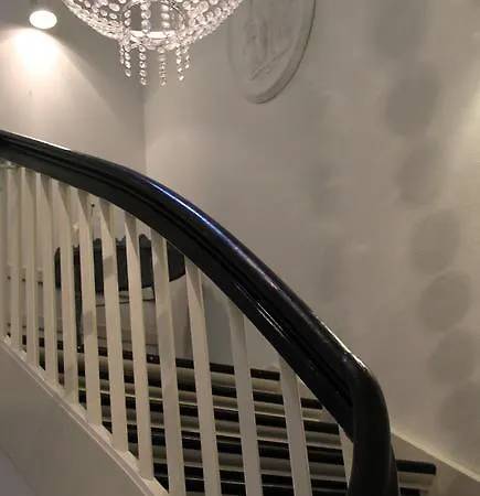 Hotel Faaborg فندق 3*