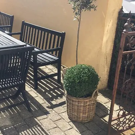 Hotel Faaborg فندق