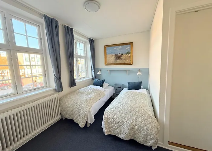 Hotel Faaborg ホテル 3*